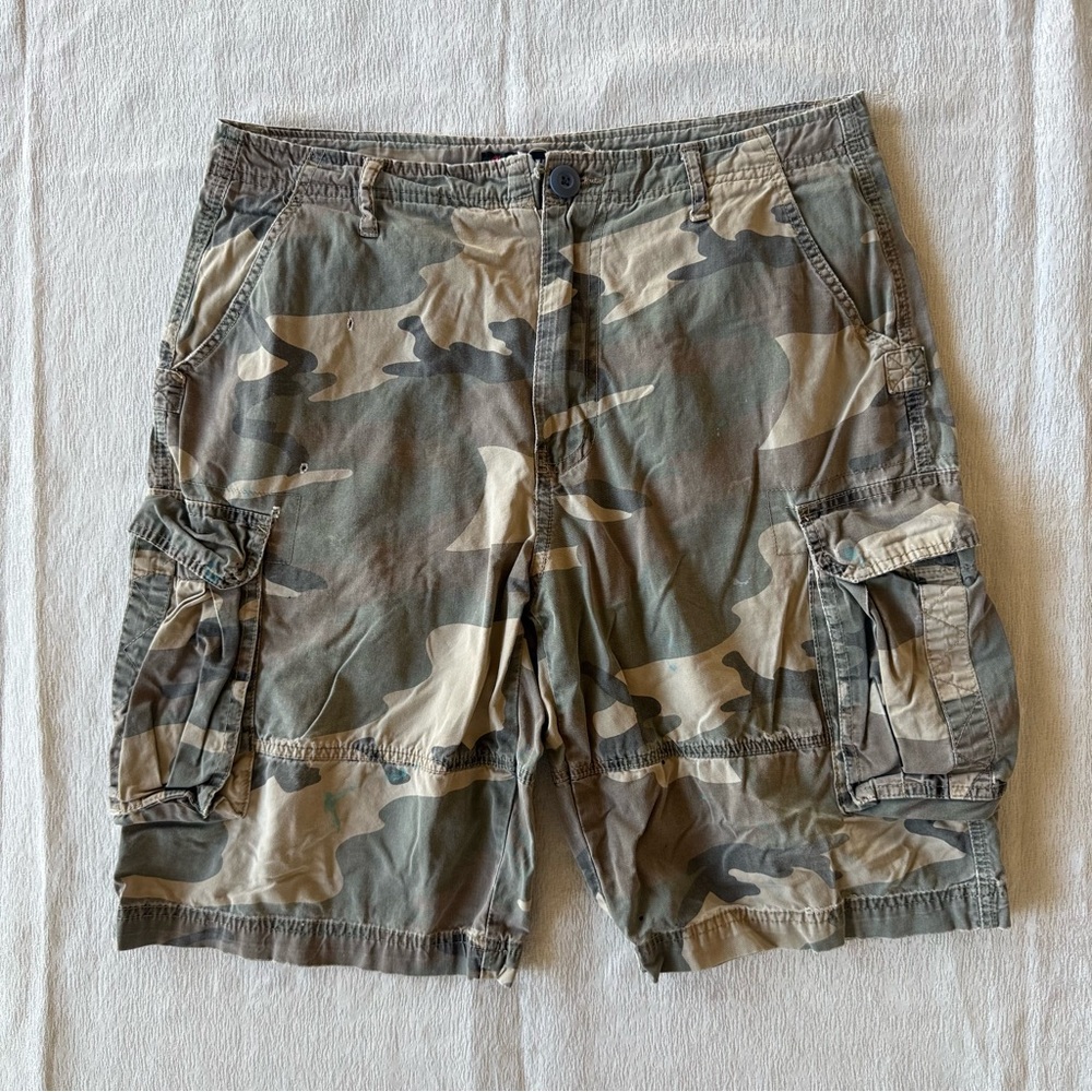 Airwalk Camo Cargo Shorts Mens Size 32 Camouflage Utility Skate Streetwear